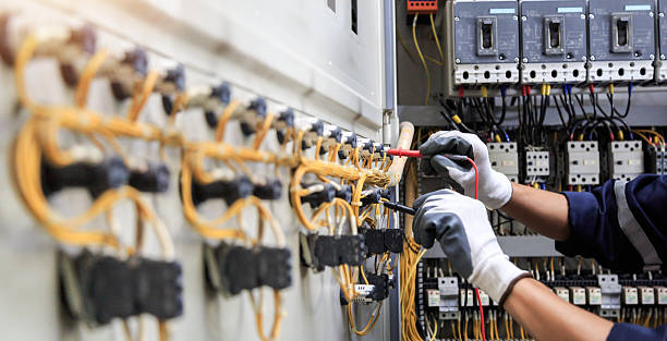 Professional Electrician technician working in La Marque, TX